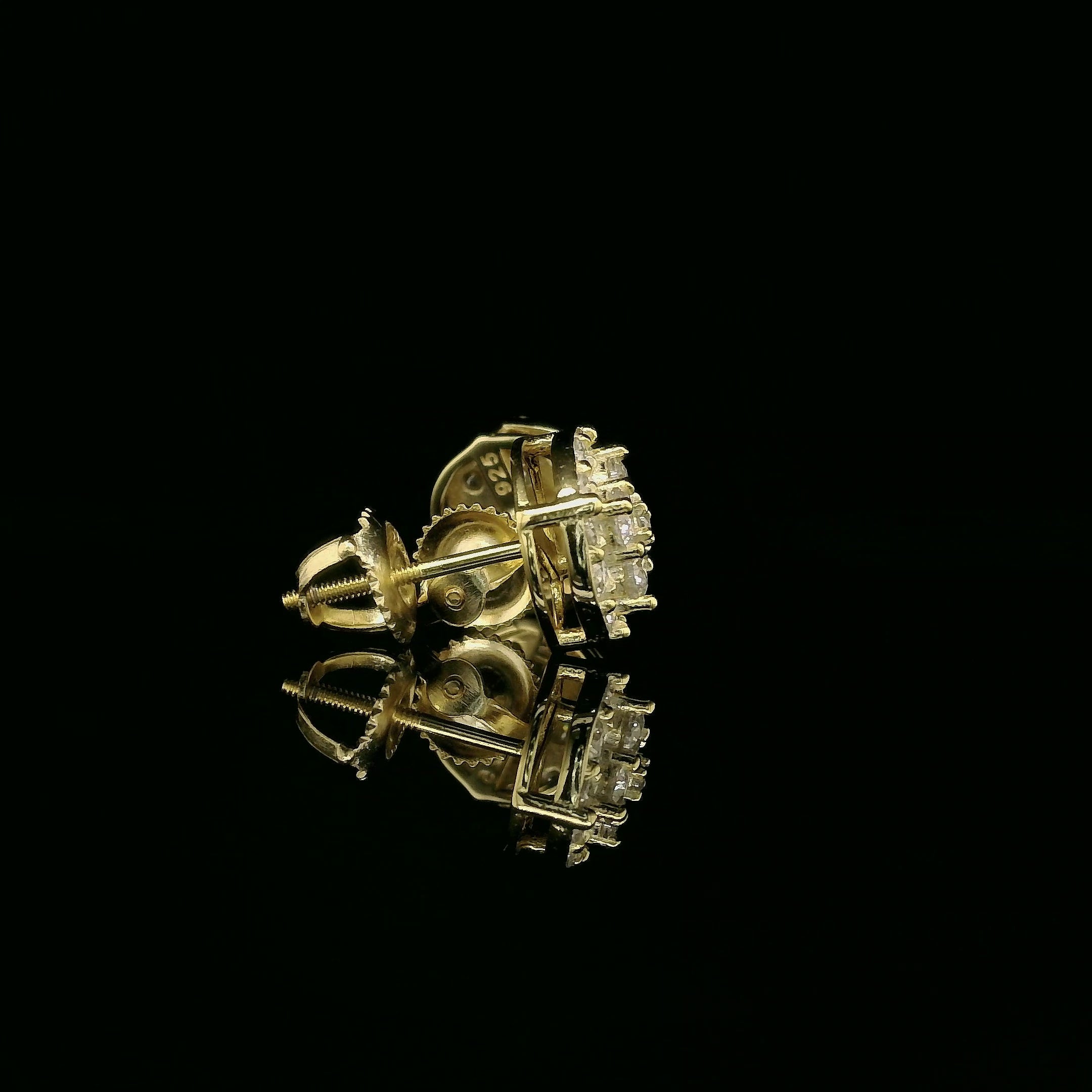 Dazzling Round Diamond Pave Stud Earrings | 9mm | VVS