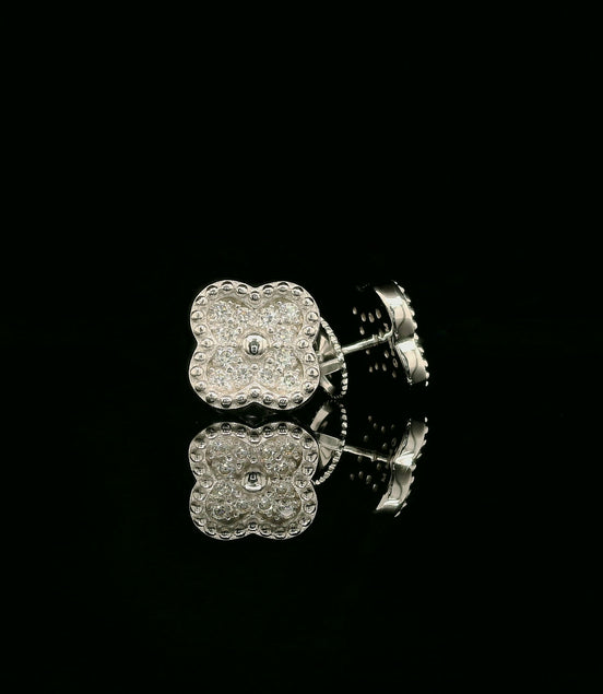Luxurious Diamond Clover Stud Earrings | 0.3ct VVS | 10mm