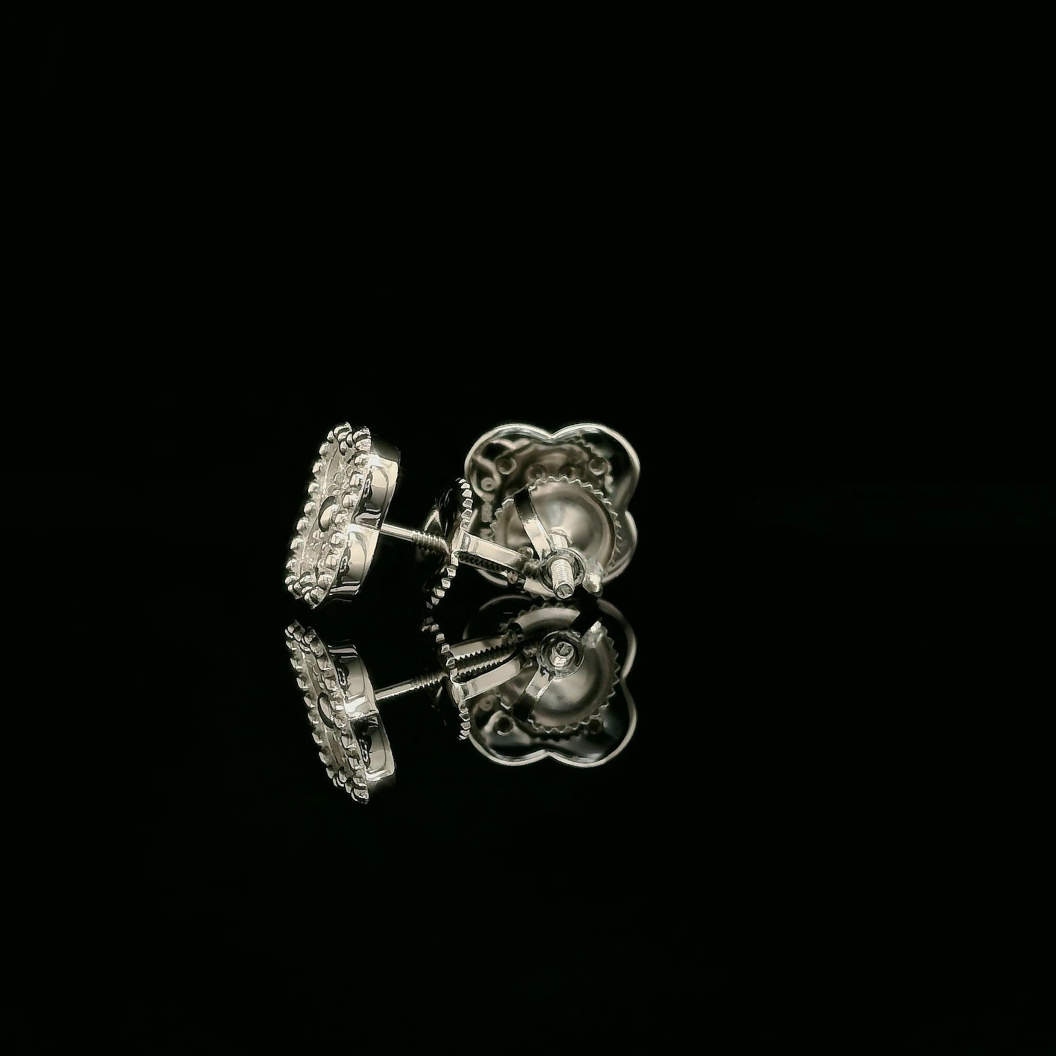 Luxurious Diamond Clover Stud Earrings | 0.3ct VVS | 10mm