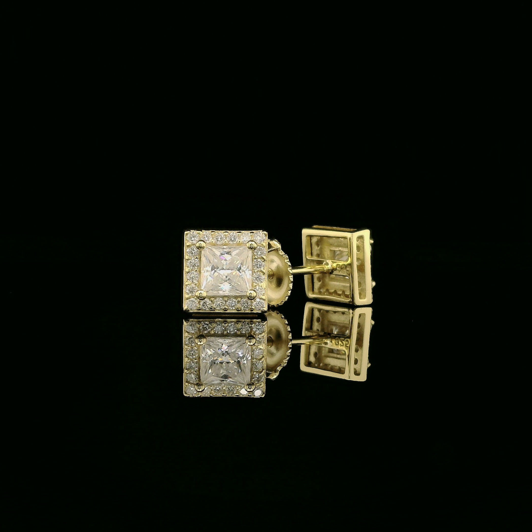 Dazzling Square Halo Stud Earrings | 7mm | VVS