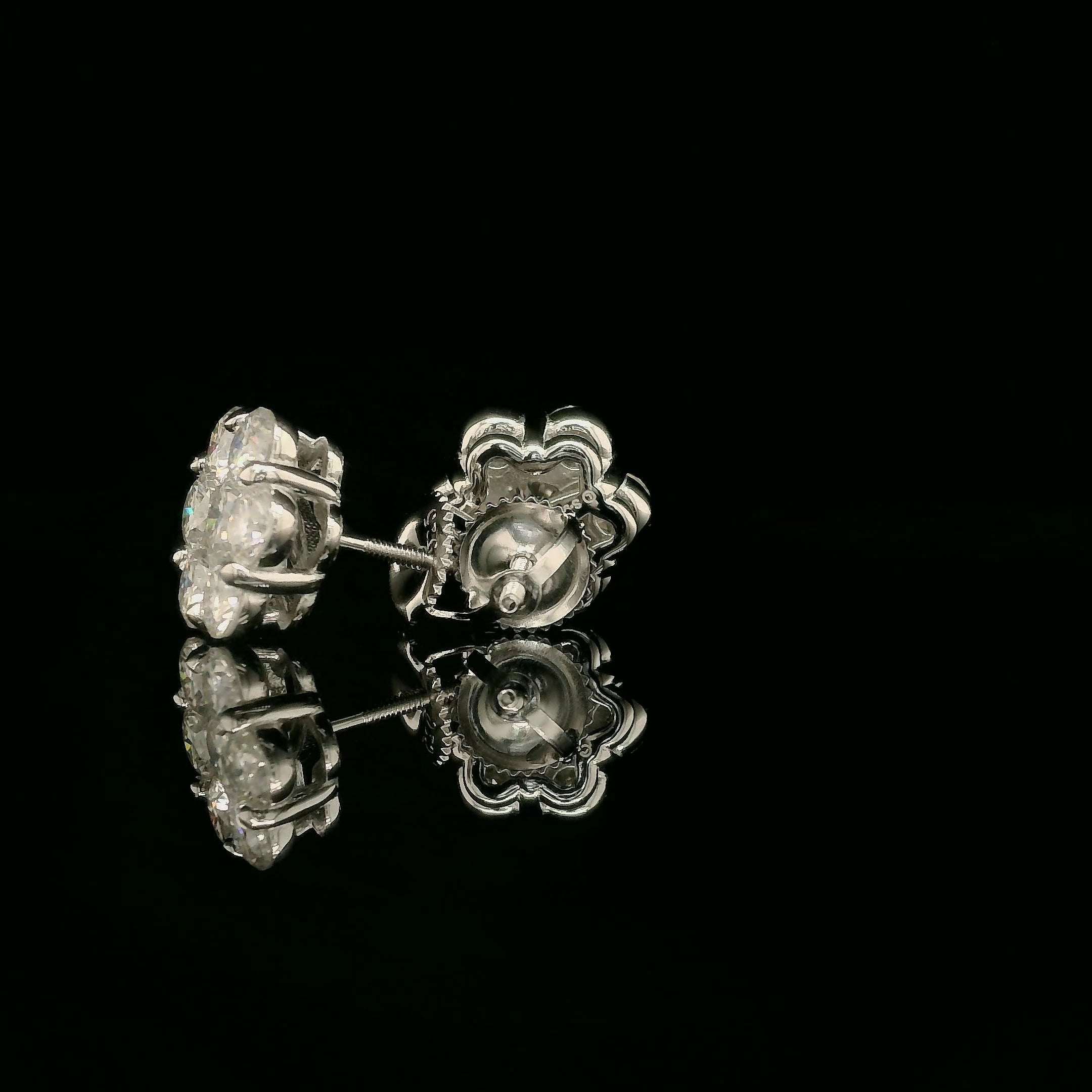 Dazzling Diamond Flower Cluster Stud Earrings | 1.5ct VVS | 10mm