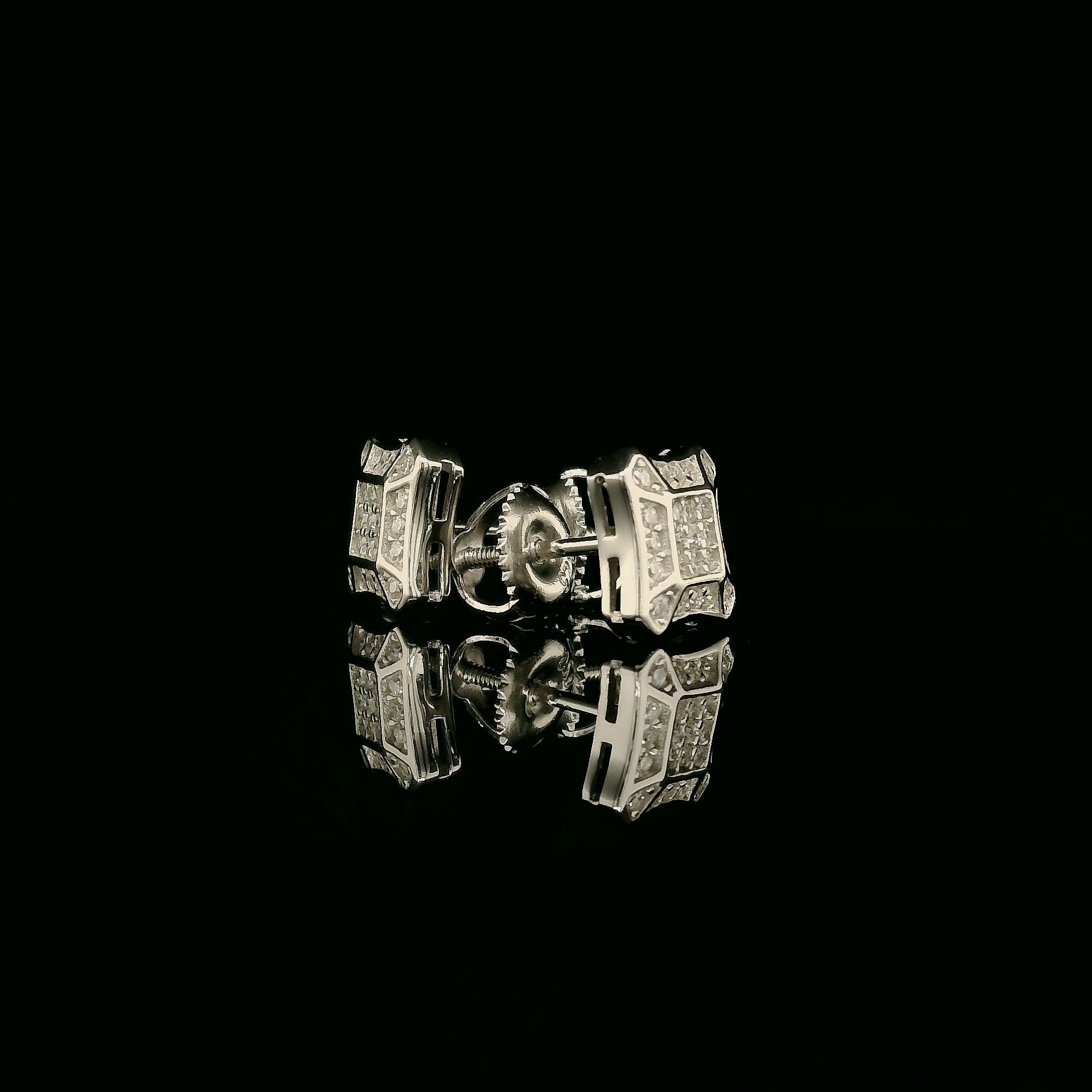 Dazzling Diamond Pave Square Stud Earrings | 8mm | VVS