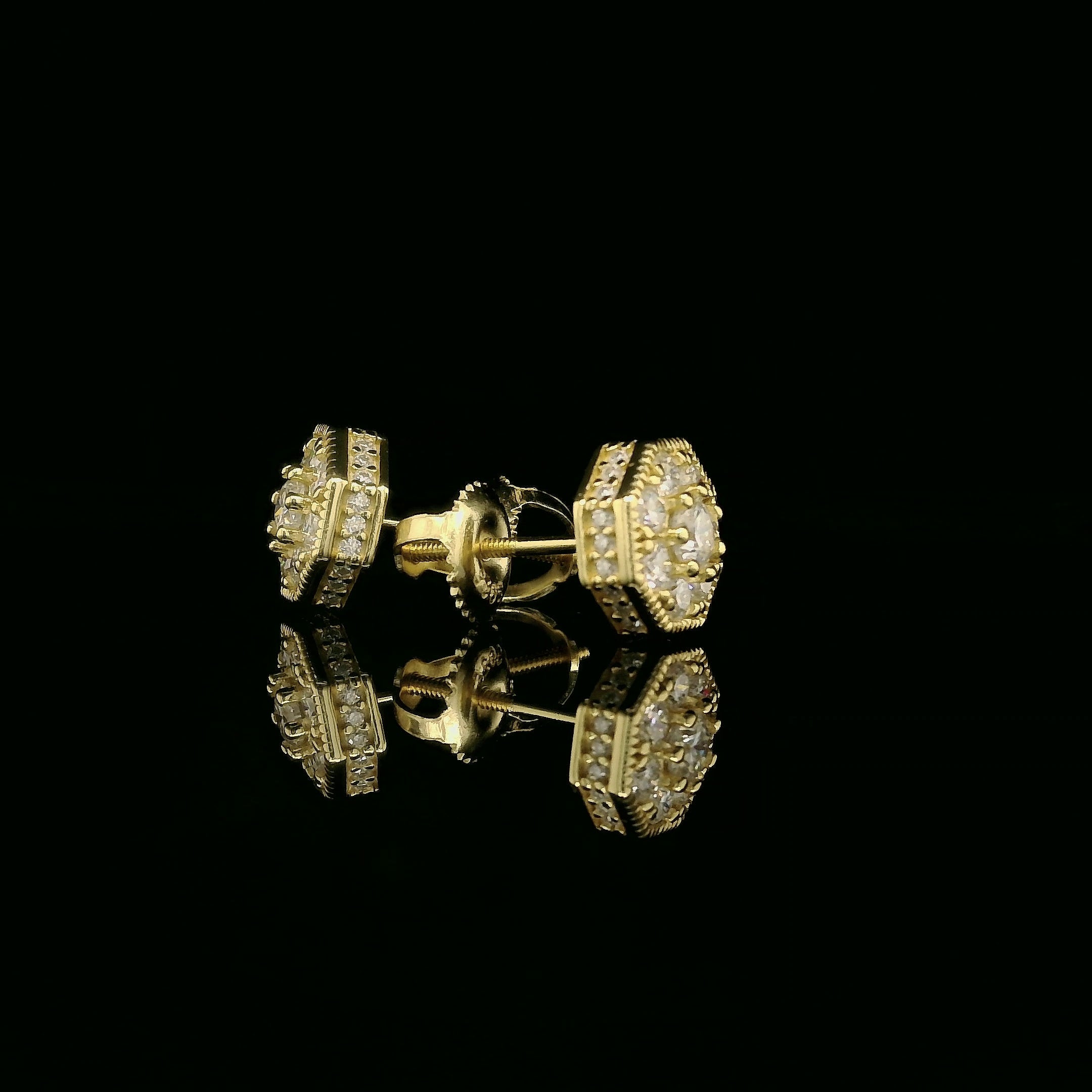 Dazzling Diamond Octagon Stud Earrings | 8mm | VVS