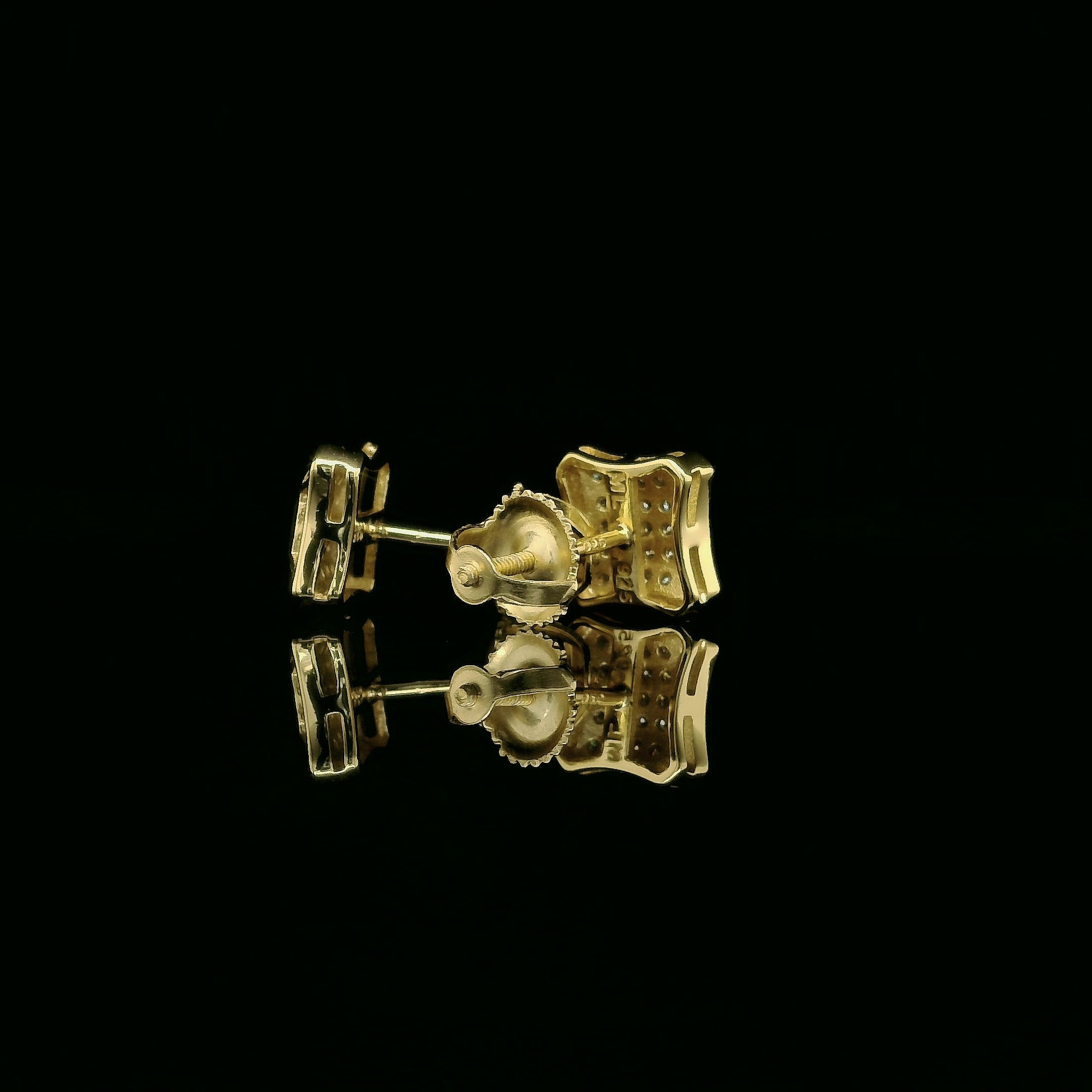 Dazzling Diamond Pave Square Stud Earrings | 8mm | VVS