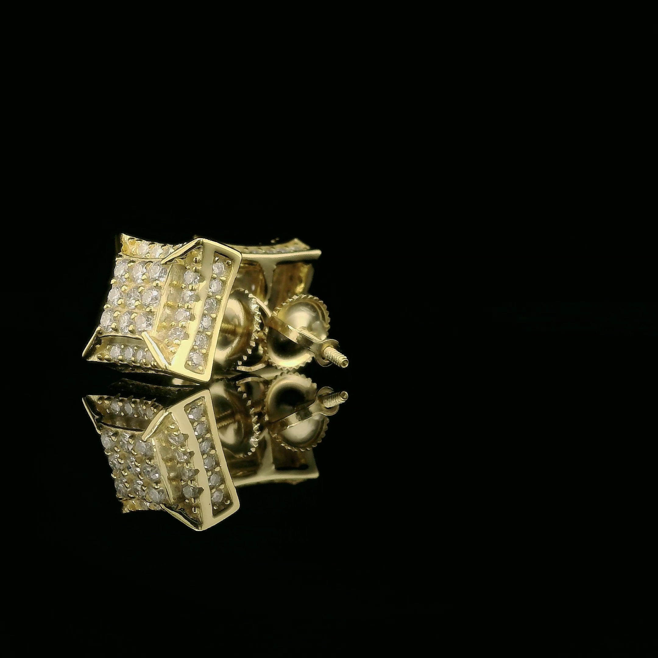 Dazzling Diamond Square Stud Earrings | 10mm | VVS