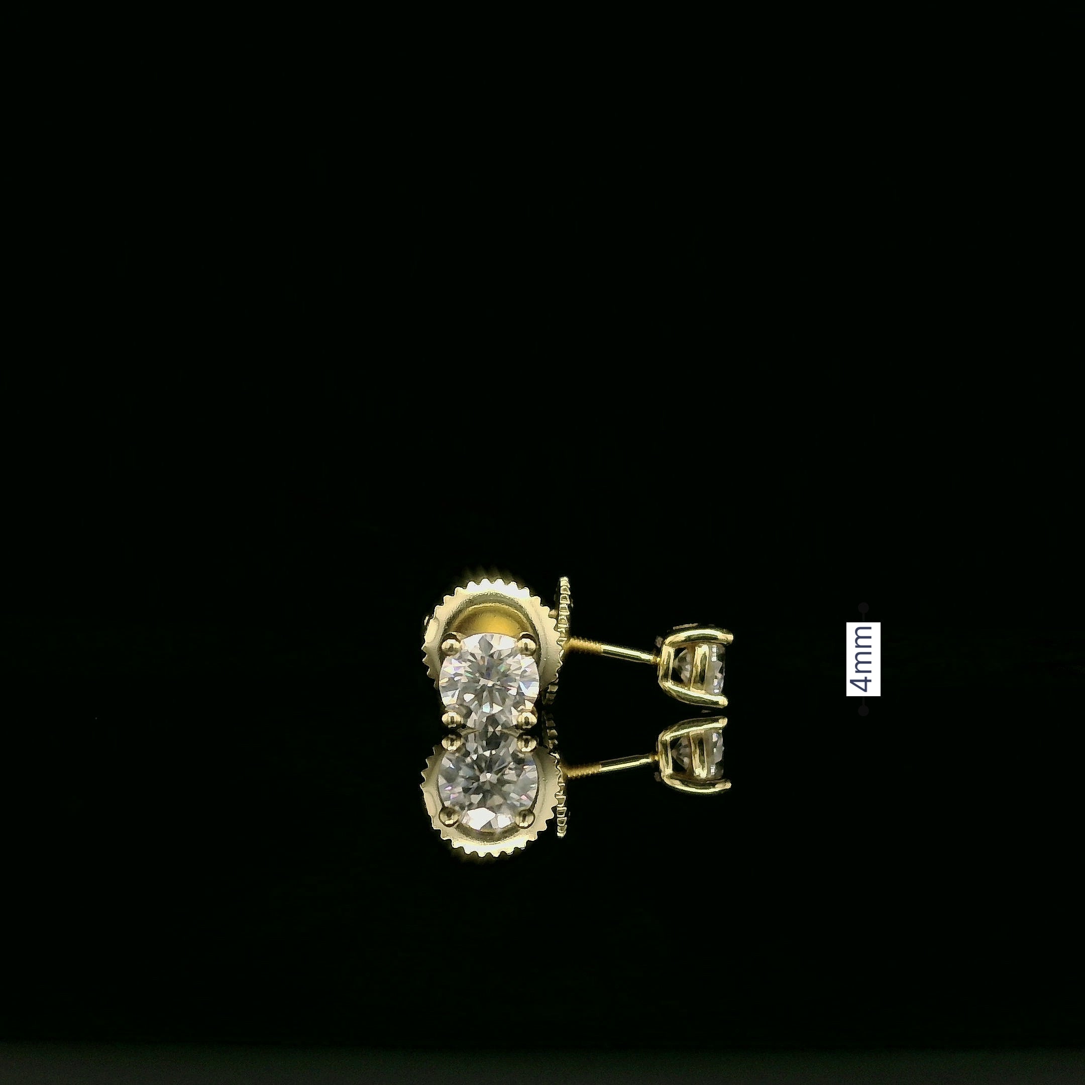 Brilliant Round Diamond Stud Earrings | 0.6ct VVS | 4mm