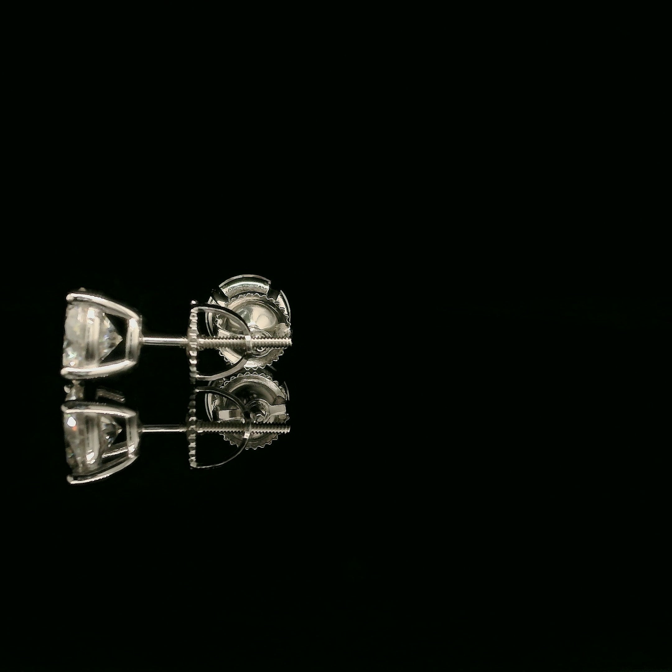 Brilliant Round Diamond Stud Earrings | 1.2ct VVS | 7mm