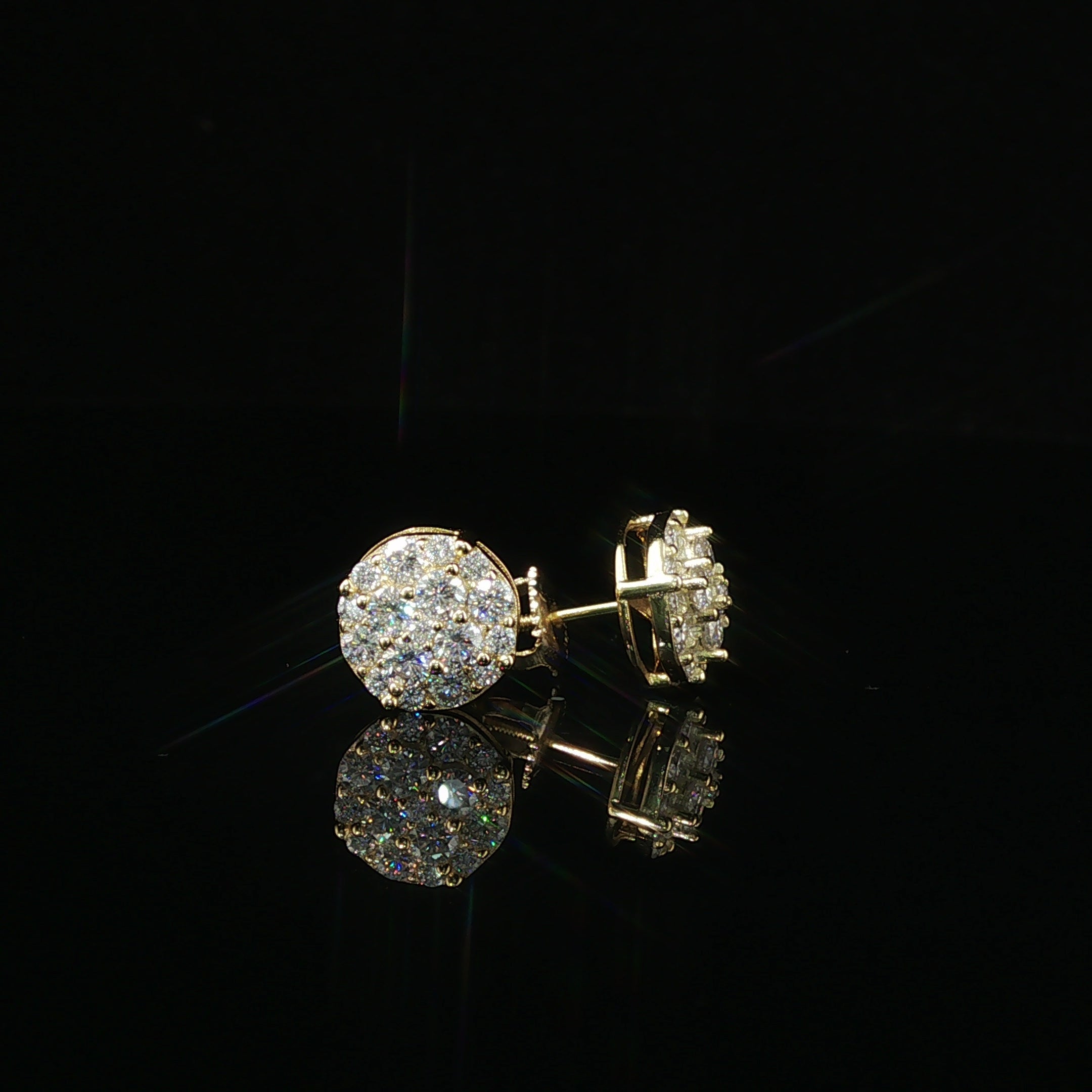 Dazzling Round Diamond Pave Stud Earrings | 9mm | VVS