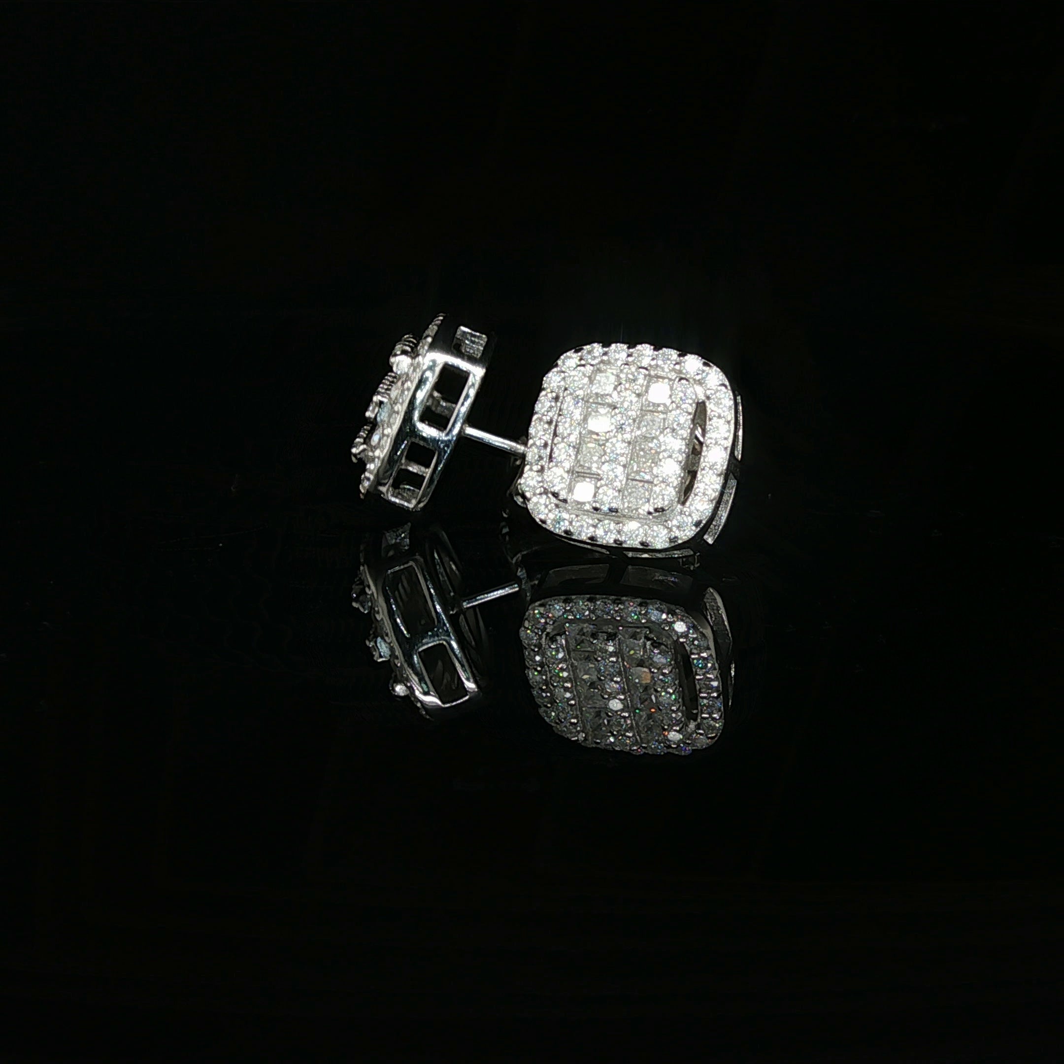 Men's Invisible-Set Princess Round Cluster Studs – 925 Sterling Silver | VVS Moissanite | 3D Tiered Cushion