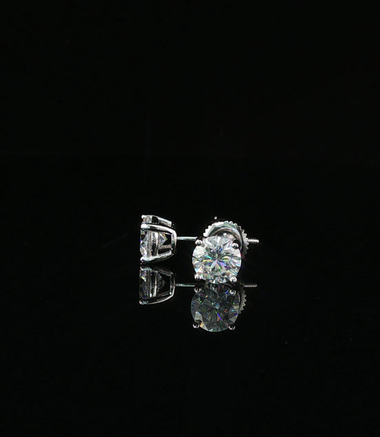 Brilliant Round Diamond Stud Earrings | 1.6ct VVS | 6mm