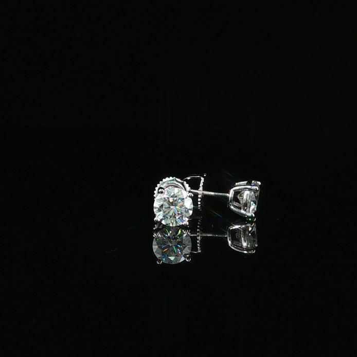 Brilliant Round Diamond Stud Earrings | 1.6ct VVS | 6mm