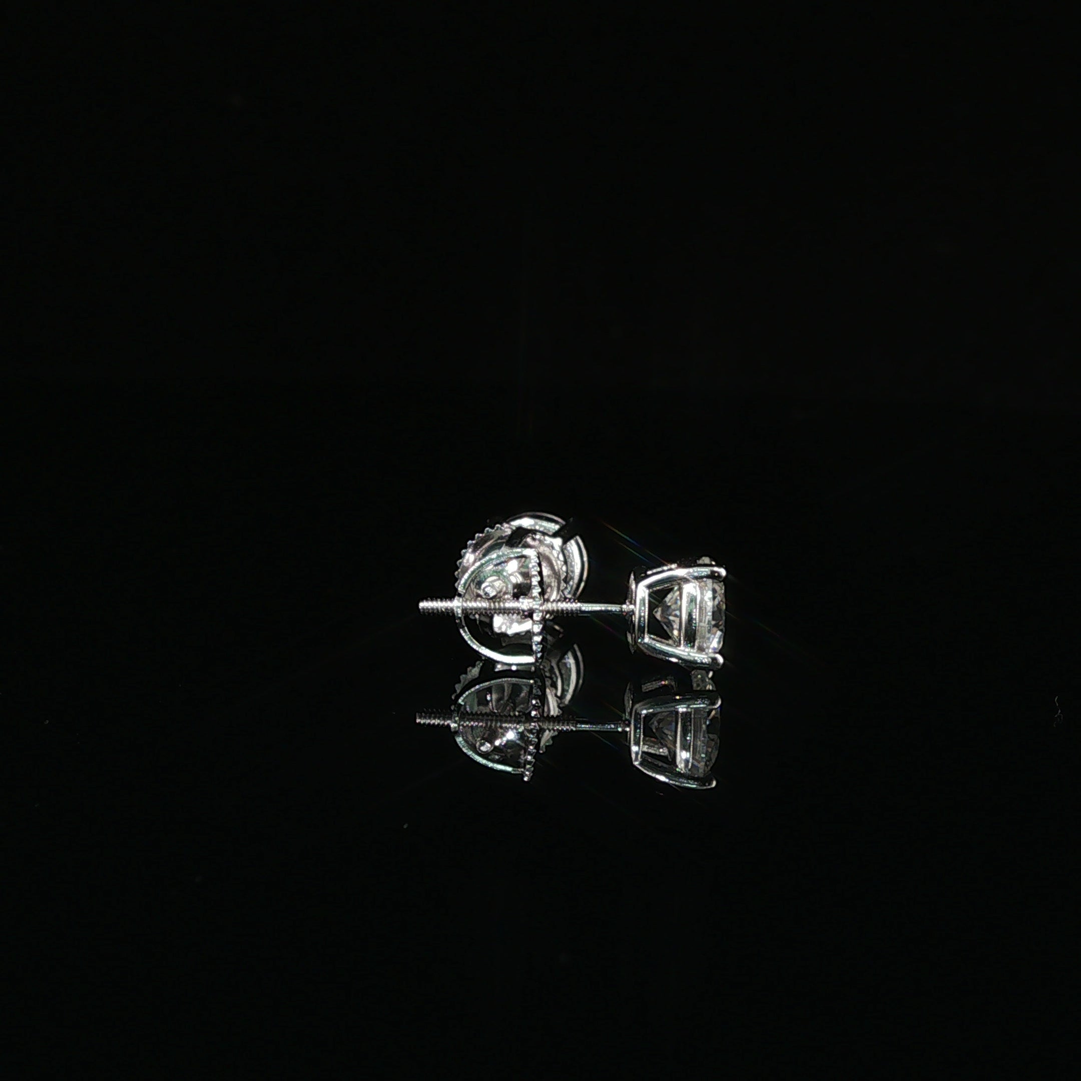 Brilliant Round Diamond Stud Earrings | 1.6ct VVS | 6mm