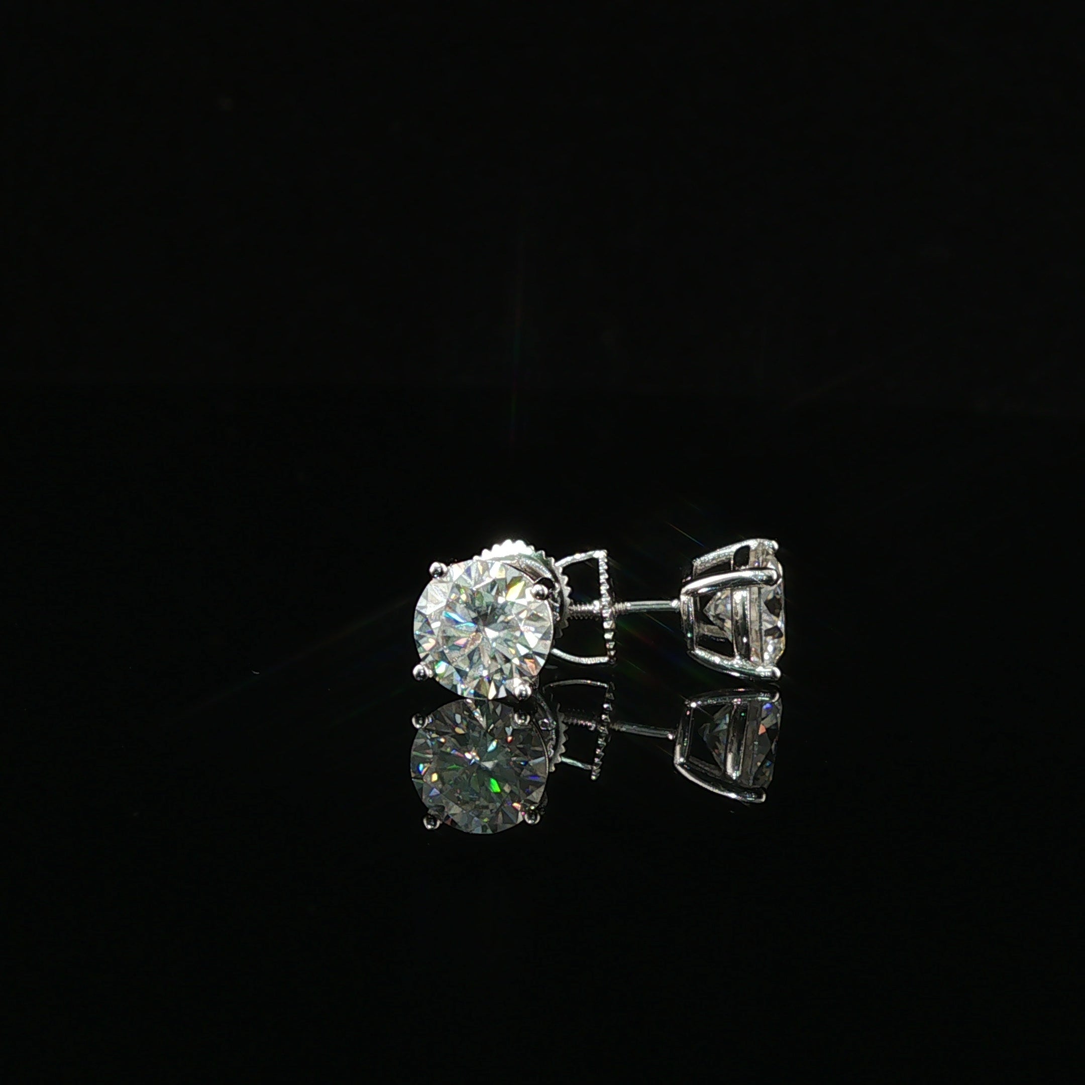 Brilliant Round Diamond Stud Earrings | 1.2ct VVS | 7mm