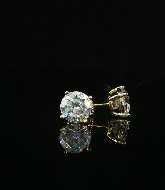 Brilliant Round Diamond Stud Earrings | 6ct VVS | 9mm