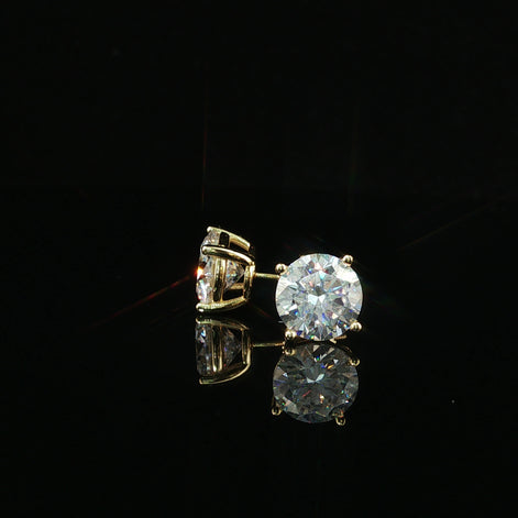 Brilliant Round Diamond Stud Earrings | 6ct VVS | 9mm