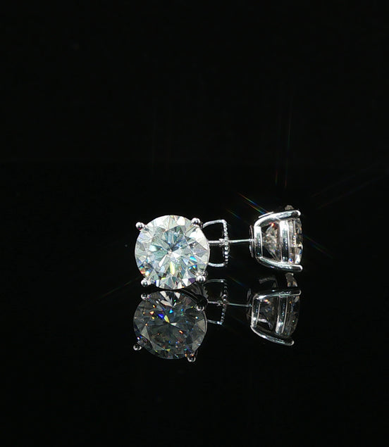 Brilliant Round Diamond Stud Earrings | 6ct VVS | 9mm