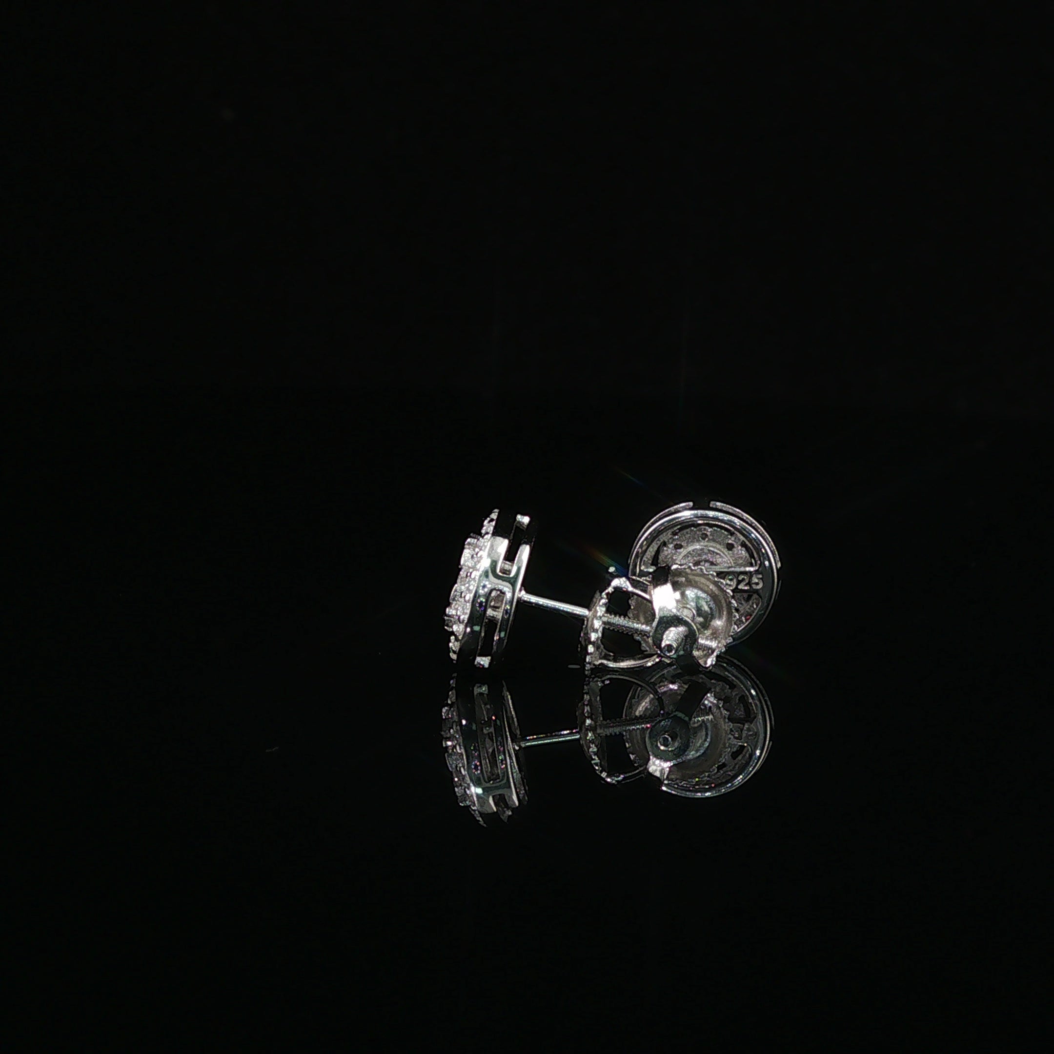 Dazzling Diamond Halo Stud Earrings | 9mm | VVS