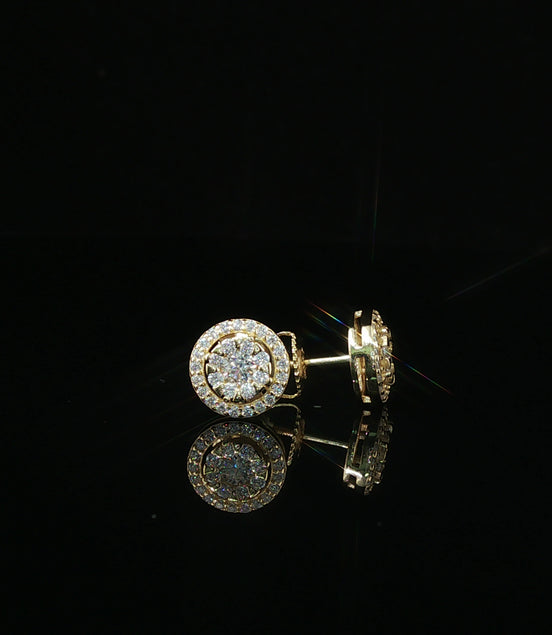 Dazzling Diamond Halo Stud Earrings | 9mm | VVS
