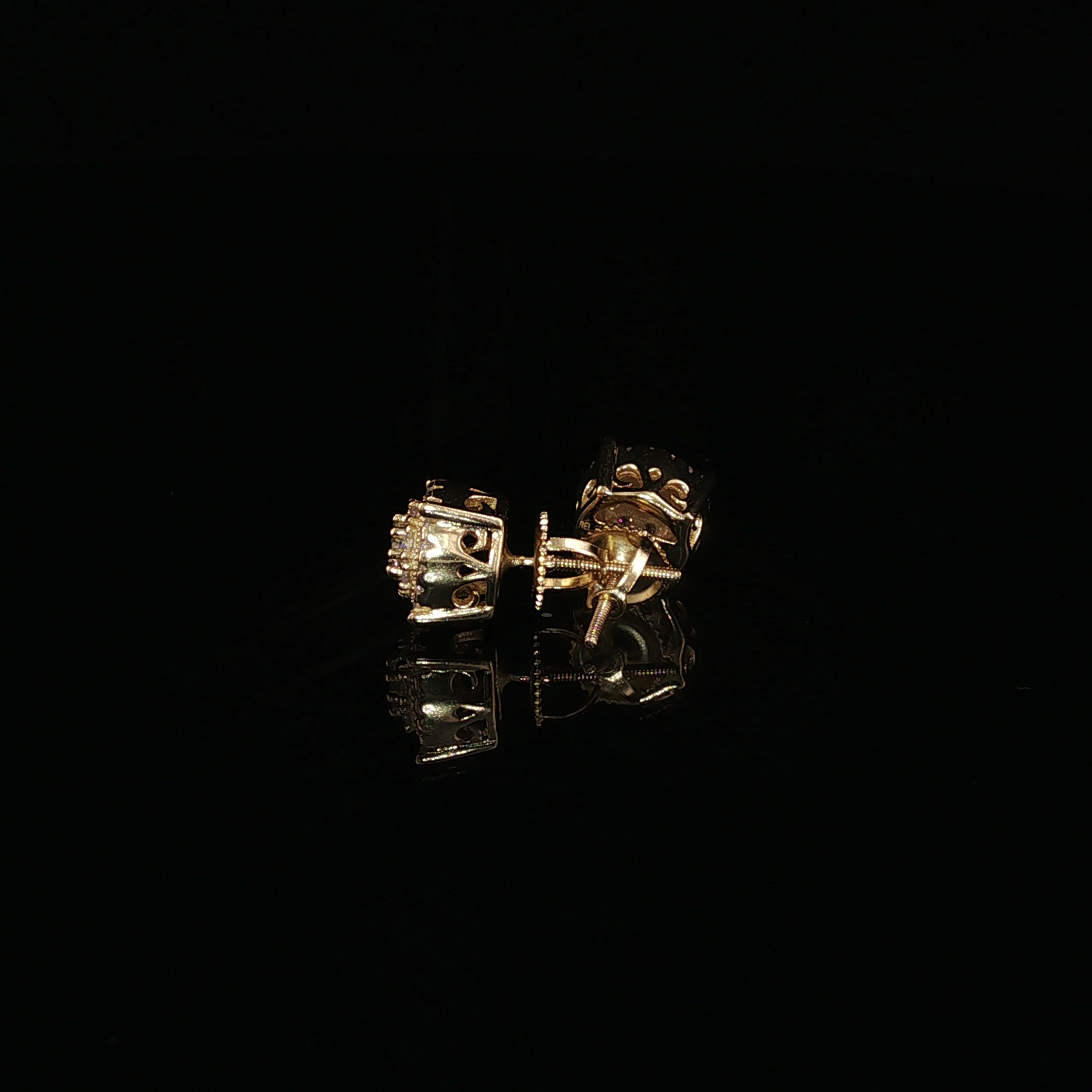 925 Sterling Silver Iced Out Halo Stud Earring - 0.68Ctw Moissanite Available with Silver and Gold Finished