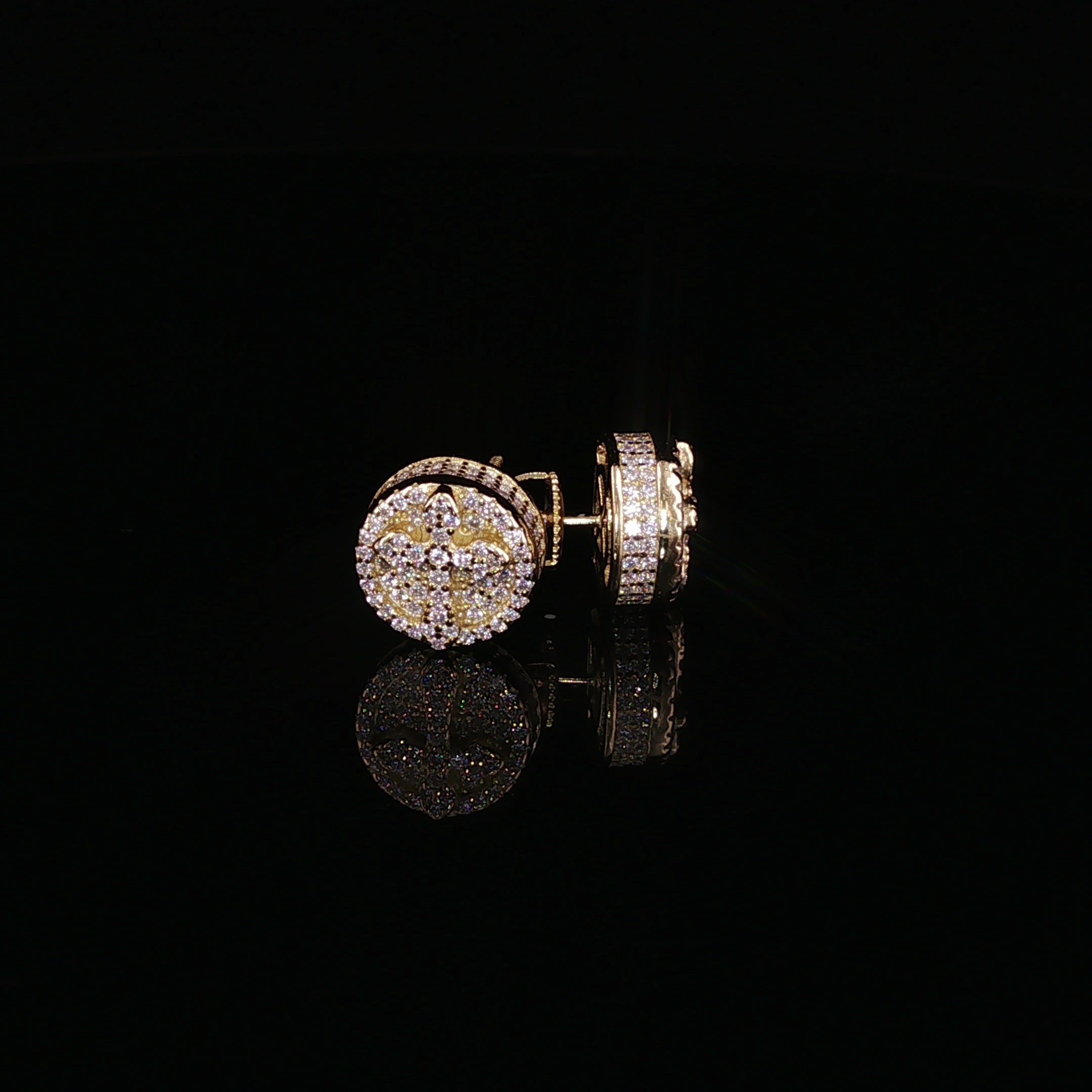 925 Sterling Silver Iced Out Round Cross Stud Earrings - 1.27Ctw Moissanite Available with Silver and Gold Finished