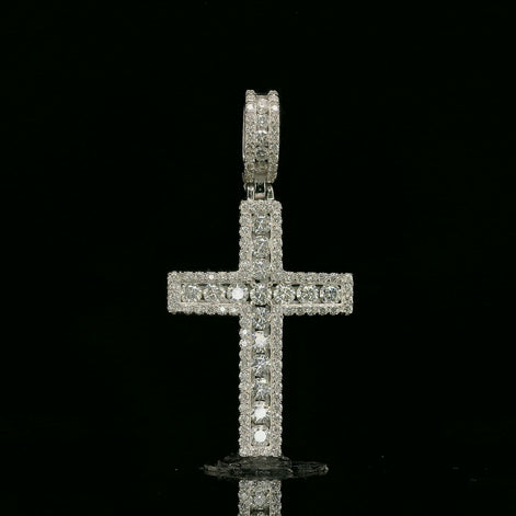 Iced Out Diamond Cross Pendant | 1.6ct | 29mm | VVS