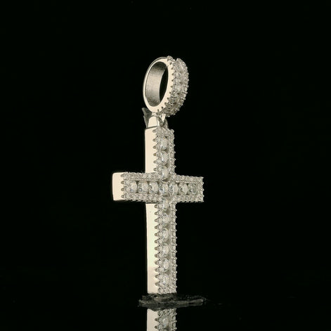 Iced Out Diamond Cross Pendant | 1.6ct | 29mm | VVS