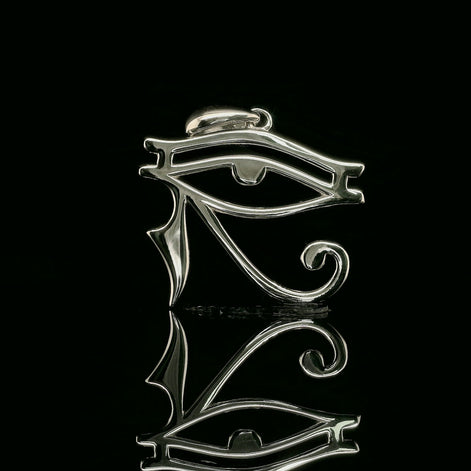 Eye of Horus Protection Pendant | 18mm | VVS
