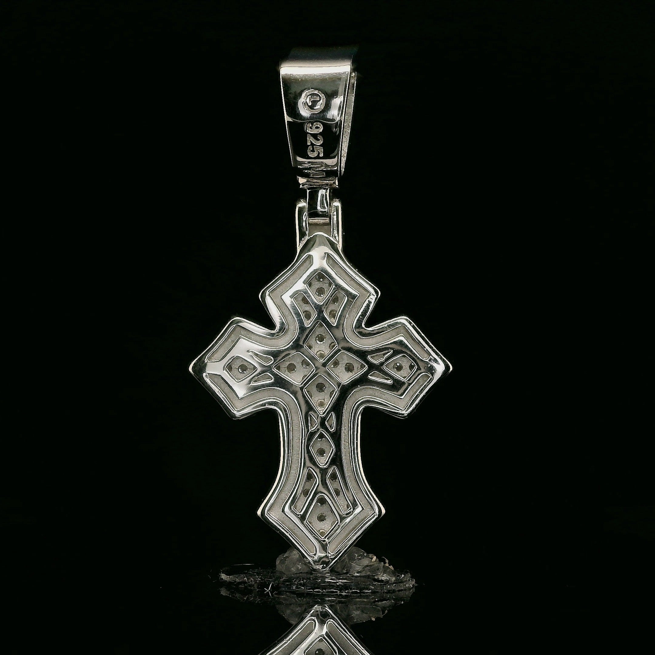 Iced Out Ornate Cross Pendant | 24mm | VVS