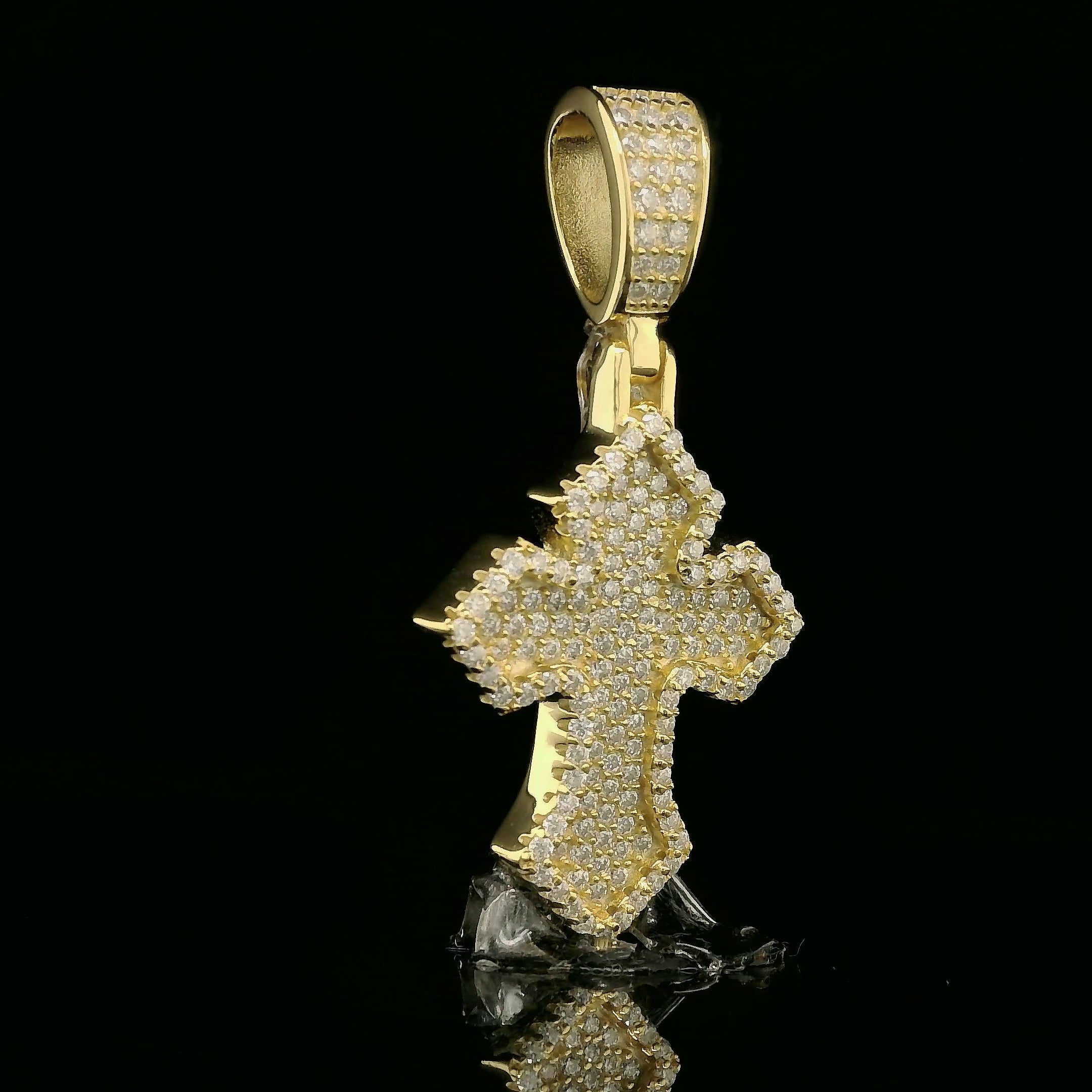 Iced Out Ornate Cross Pendant | 24mm | VVS