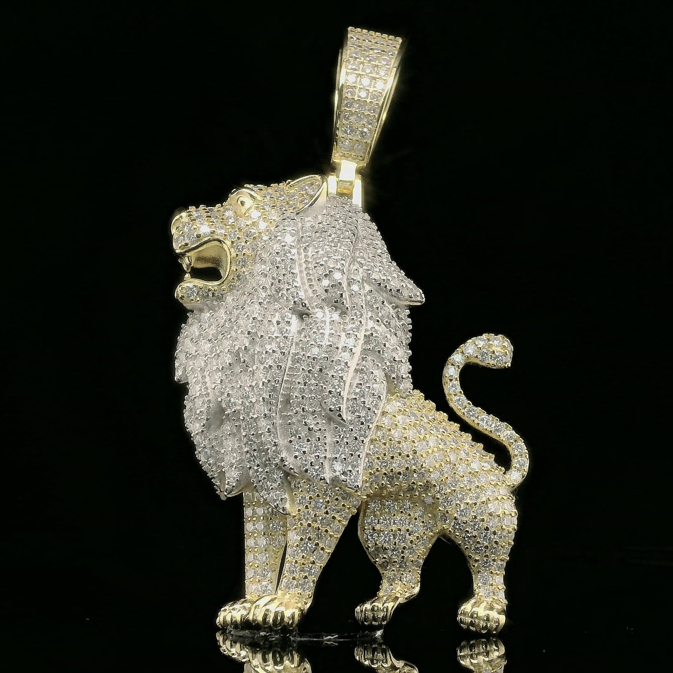Iced Out Roaring Lion Pendant | 3.76ct VVS | 40mm