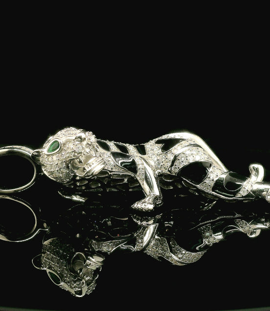 Men's Iced Out Jaguar Pendant with Emerald Eyes | 35mm | VVS