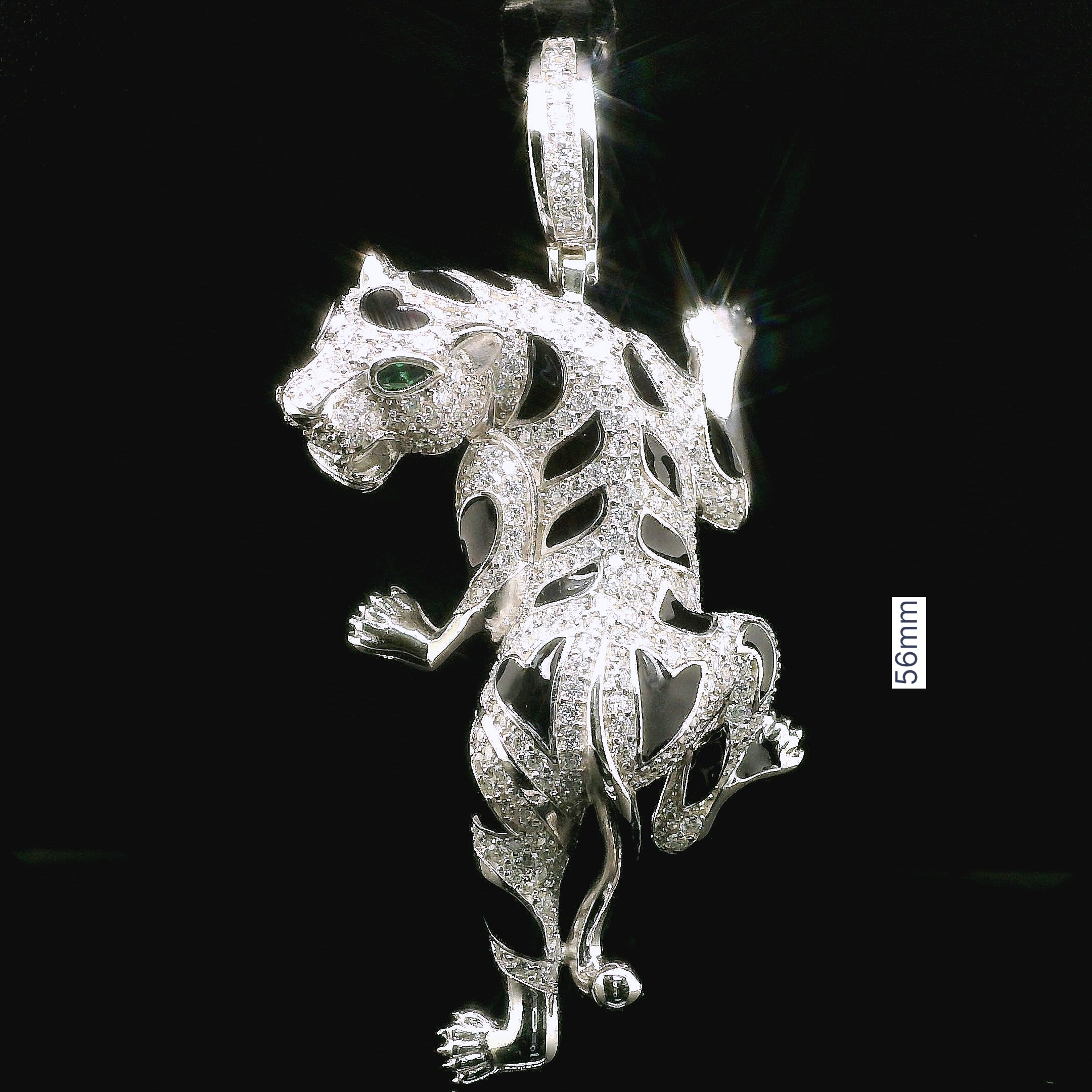 Men's Iced Out Jaguar Pendant with Emerald Eyes | 35mm | VVS