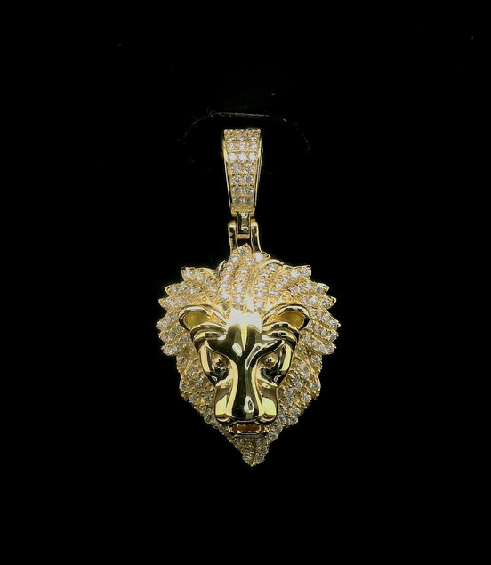 Men's Iced Out Lion Head Pendant | 24mm | VVS