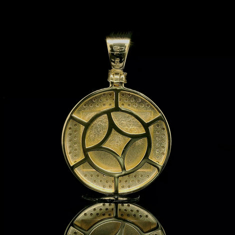 Men's Iced Out Last Supper Round Medallion | 25mm | VVS