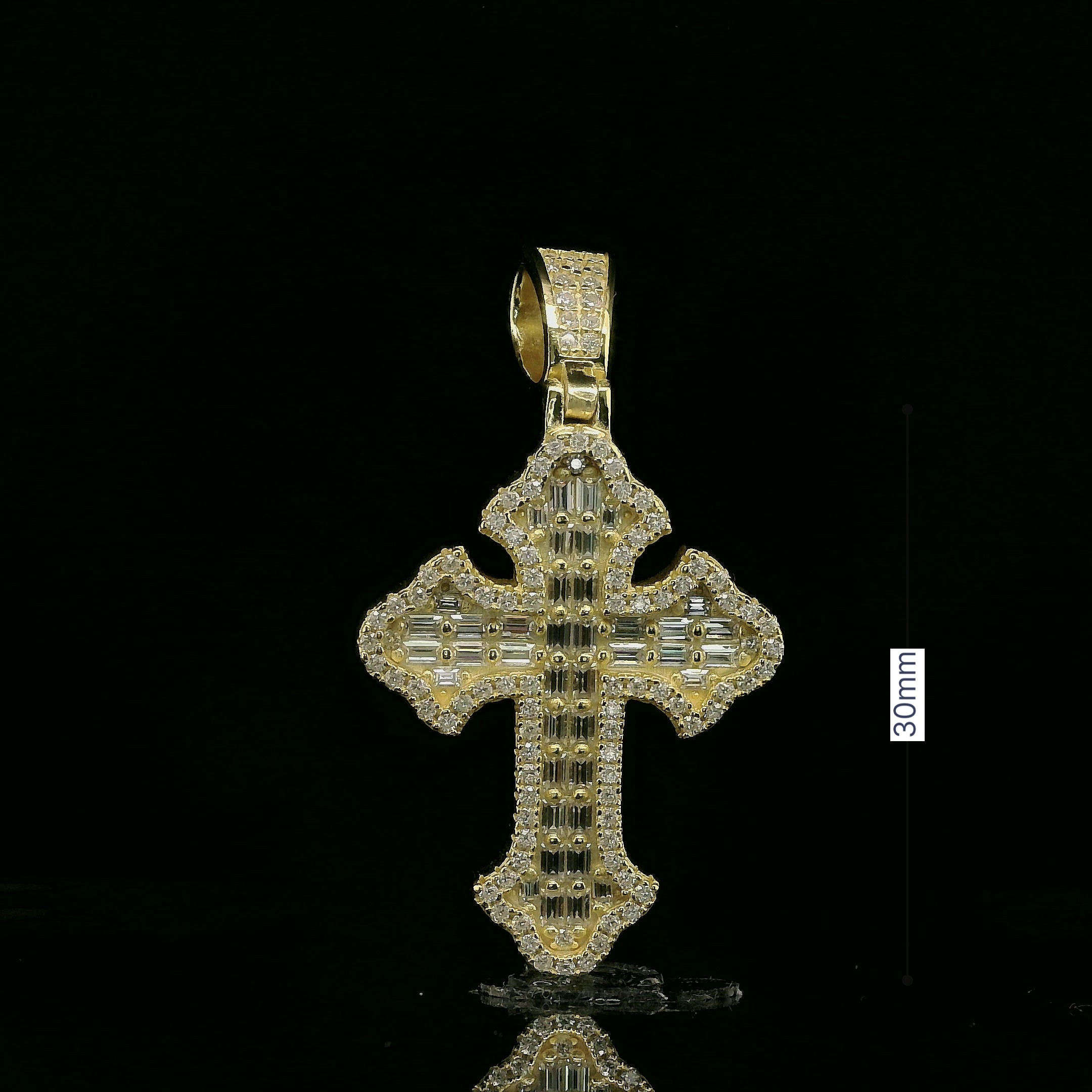 Iced Out Gothic Cross Pendant | 29mm | VVS