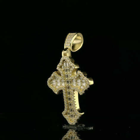 Iced Out Gothic Cross Pendant | 29mm | VVS