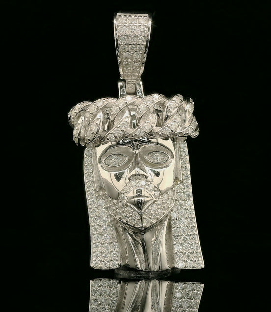 Iced Out Jesus Head Pendant | 0.94ct | 25mm | VVS