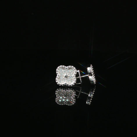 Luxurious Diamond Clover Stud Earrings | 0.3ct VVS | 10mm