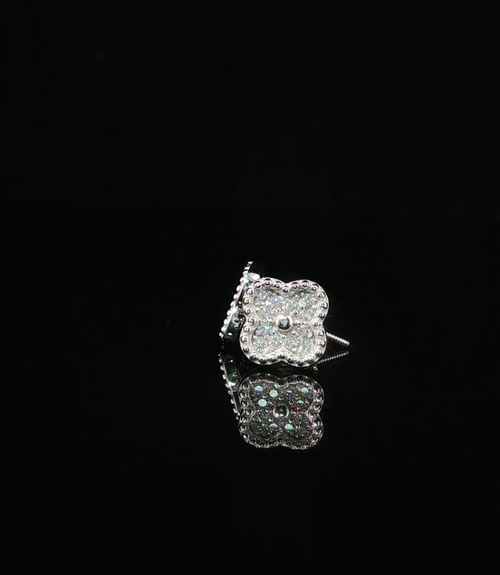 Luxurious Diamond Clover Stud Earrings | 0.3ct VVS | 10mm