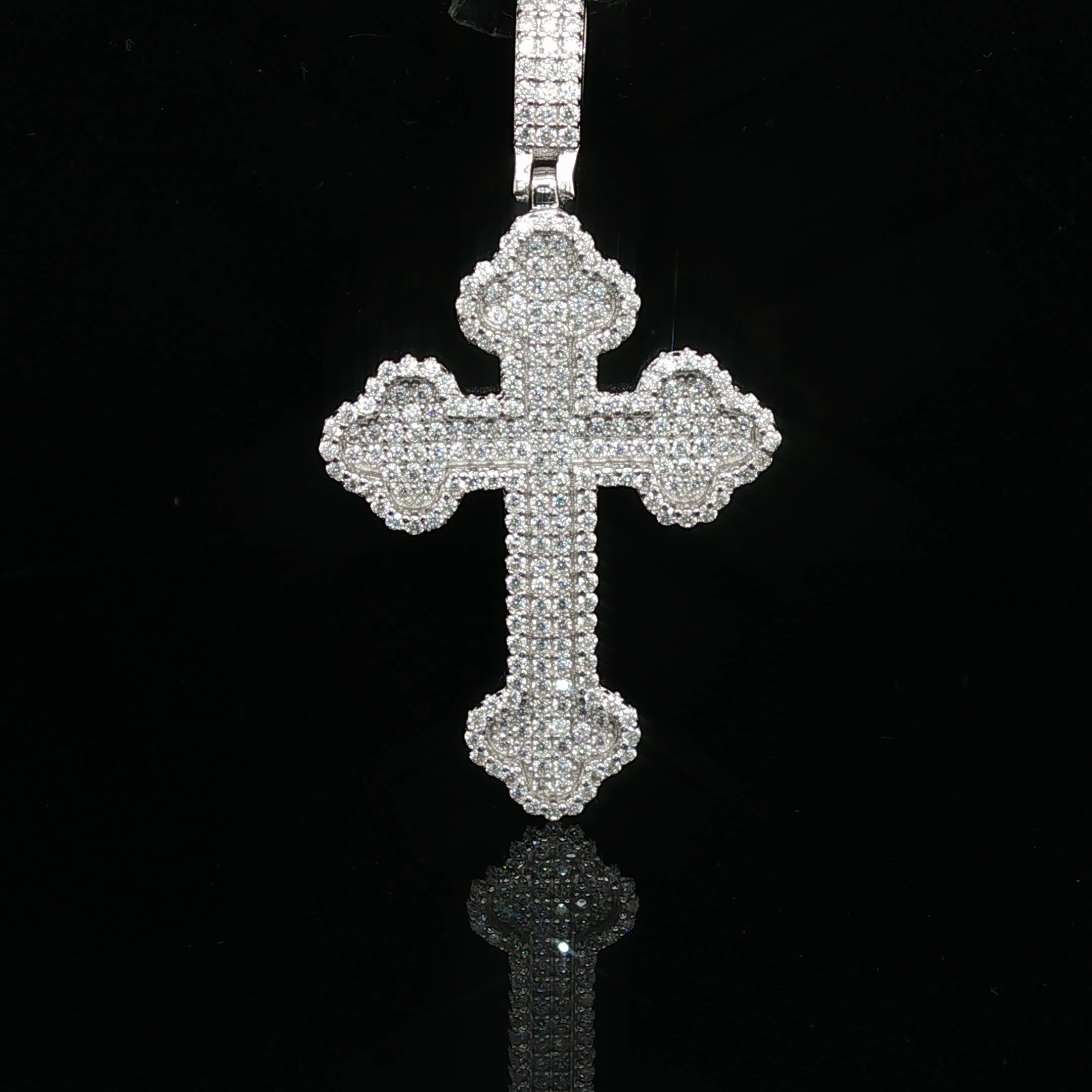 Men's Iced Out Budded Cross Pendant – 925 Sterling Silver | VVS Moissanite | Ornate Scalloped Design