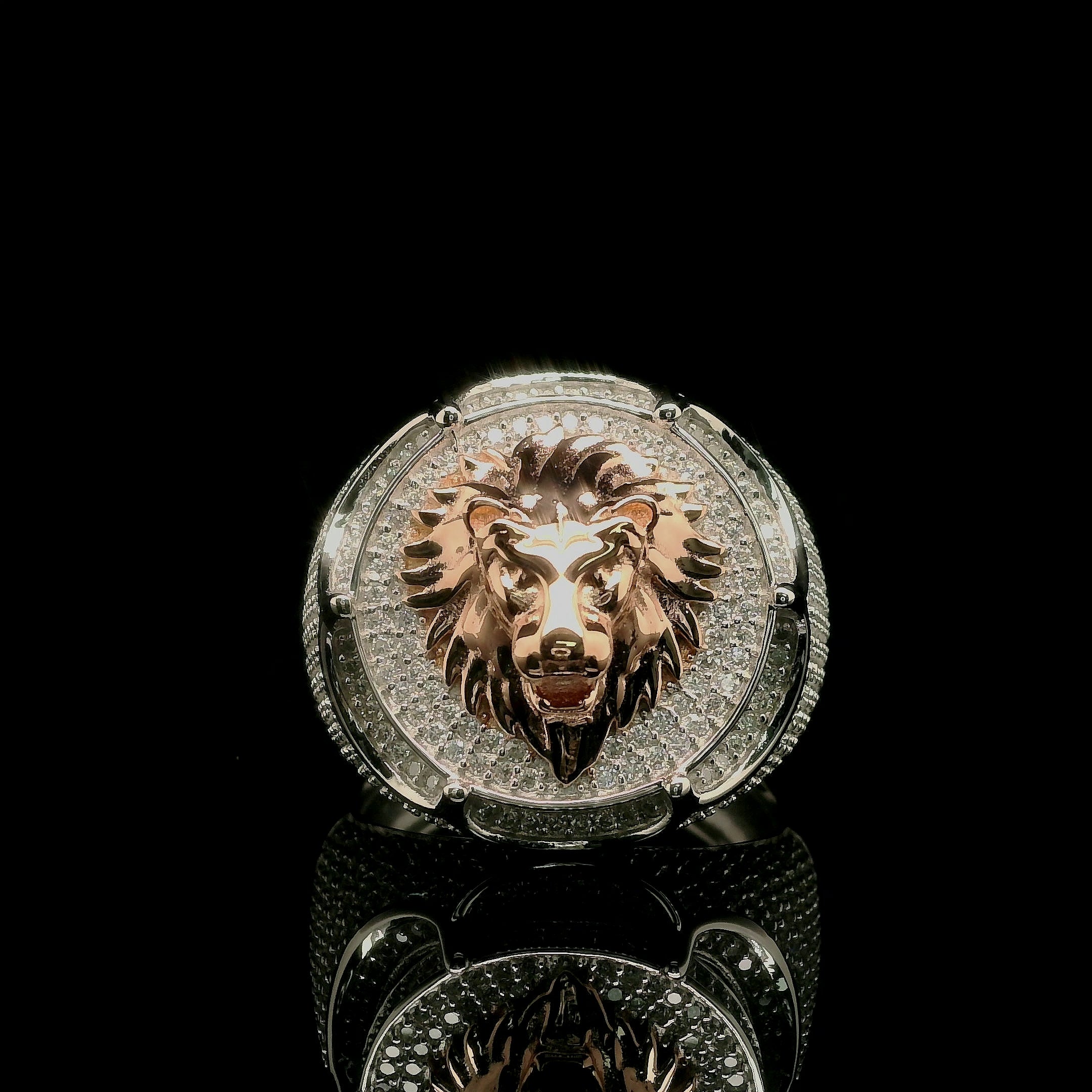 Two-Tone Roaring Lion Head Ring | 2.76ct | 22mm | VVS