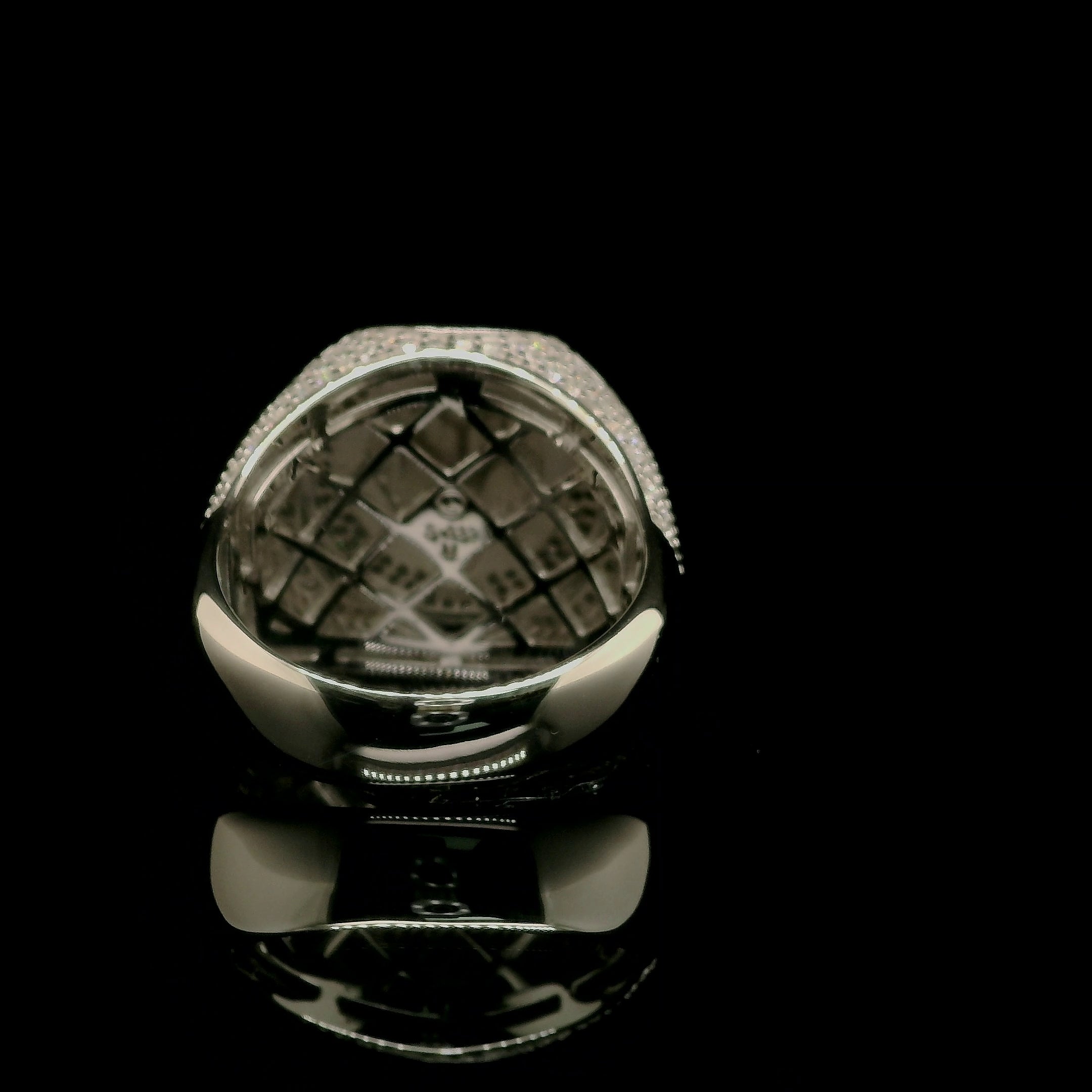 Two-Tone Roaring Lion Head Ring | 2.76ct | 22mm | VVS