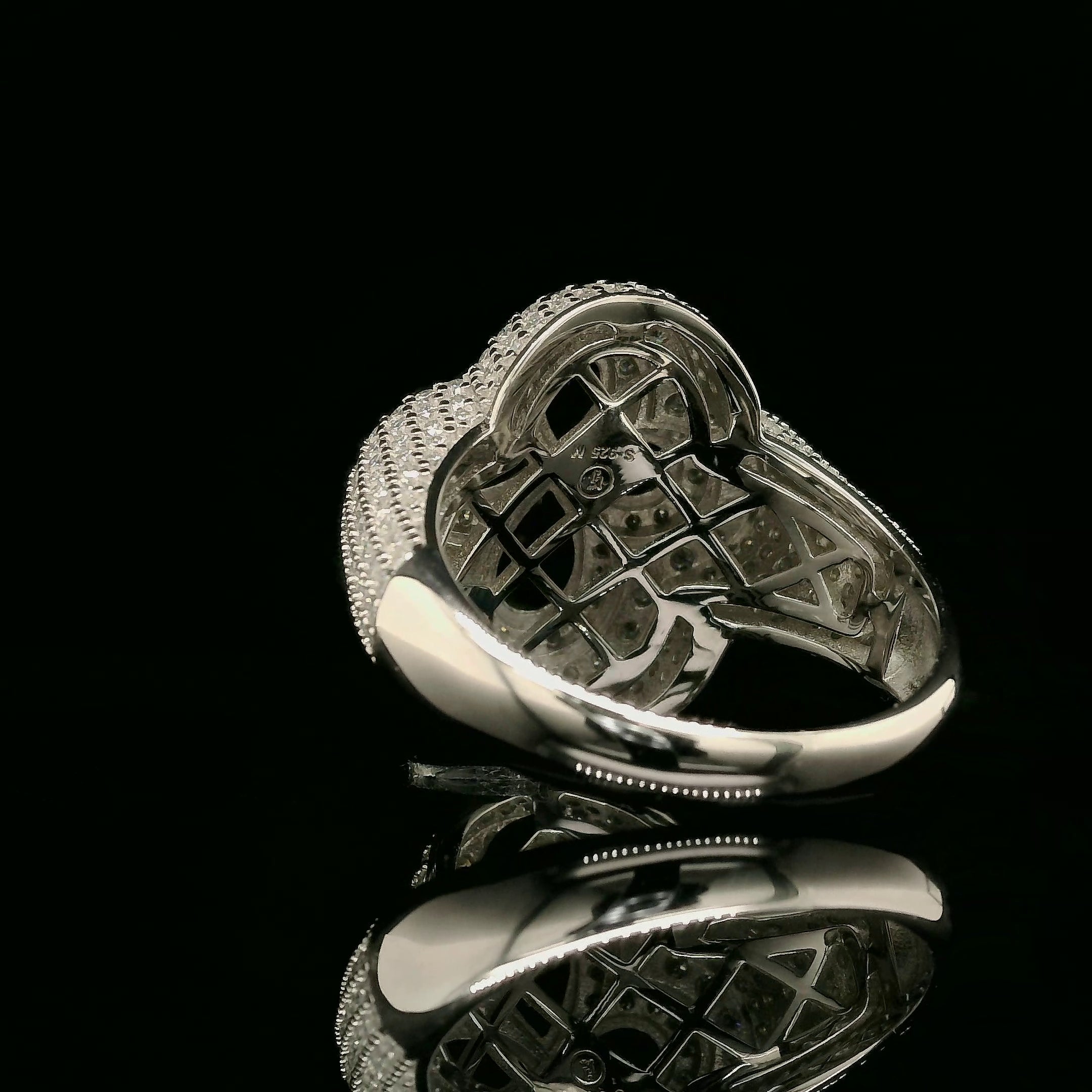 Elegant Spinel & White Diamond Cluster Ring in Sterling Silver | 2.52ct | 22.5mm | VVS