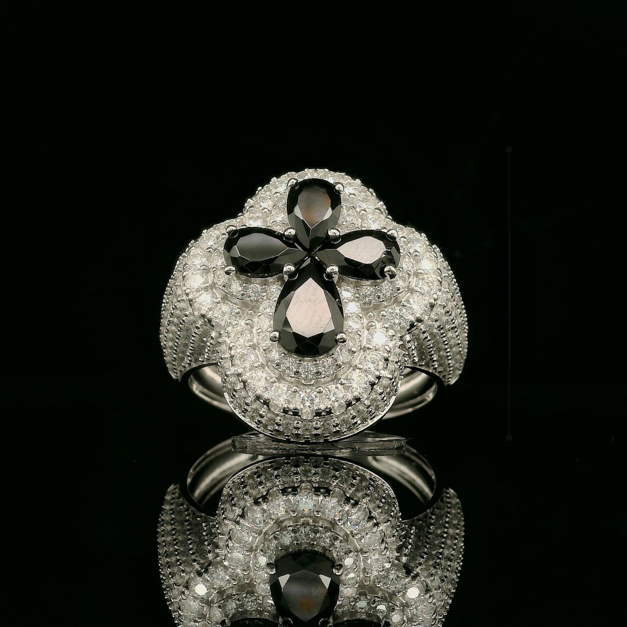 Elegant Spinel & White Diamond Cluster Ring in Sterling Silver | 2.52ct | 22.5mm | VVS