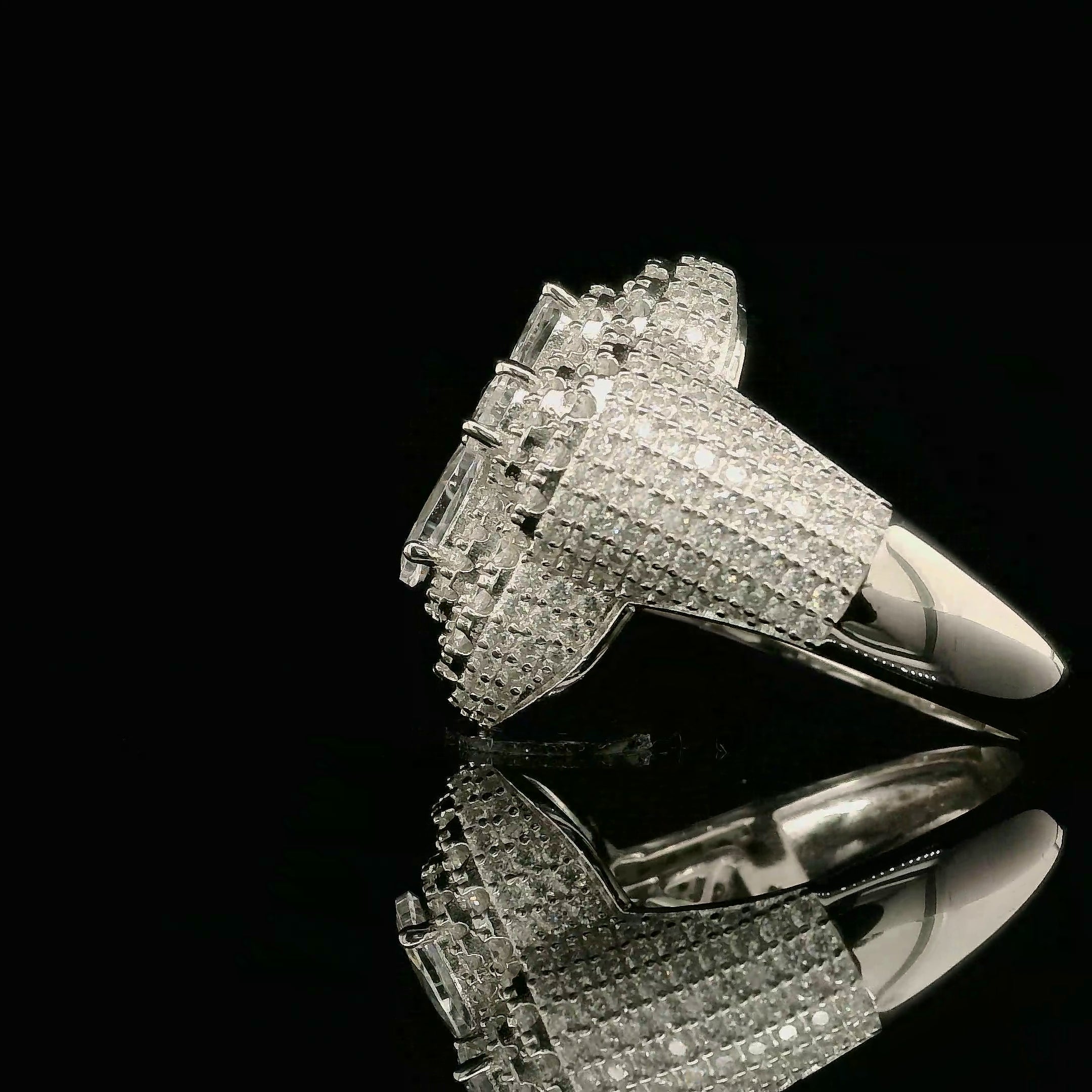 Elegant Spinel & White Diamond Cluster Ring in Sterling Silver | 2.52ct | 22.5mm | VVS