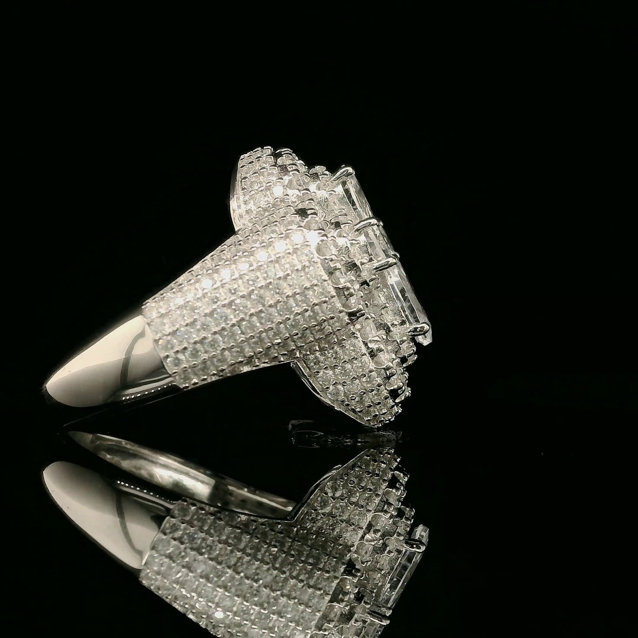 Elegant Spinel & White Diamond Cluster Ring in Sterling Silver | 2.52ct | 22.5mm | VVS